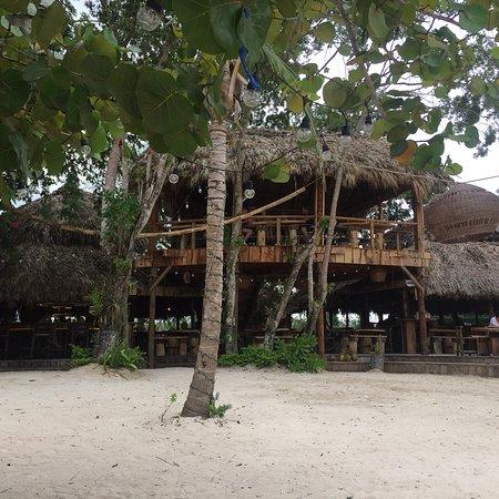 Pimentoz Jerk Restaurant